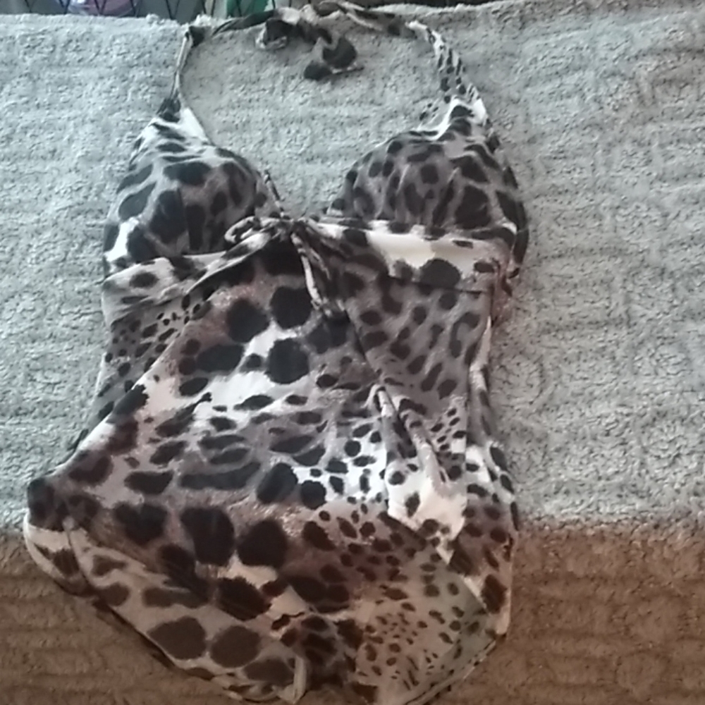 Woman's halter top leopard swimsuit